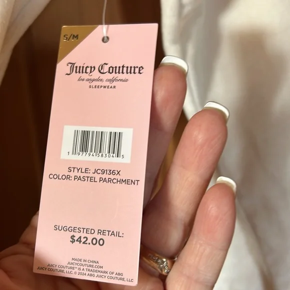 Juicy Couture robe - Picture 7 of 8